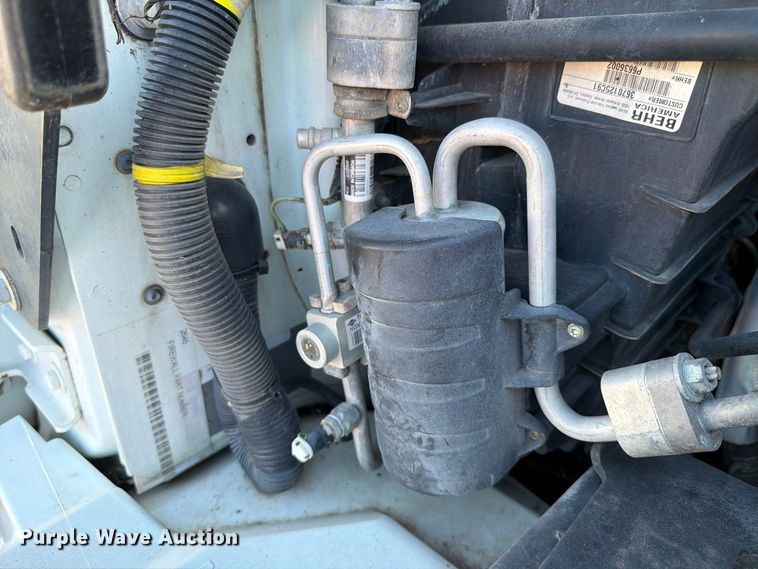 image for item FK4199 2010 International 4300 bucket truck
