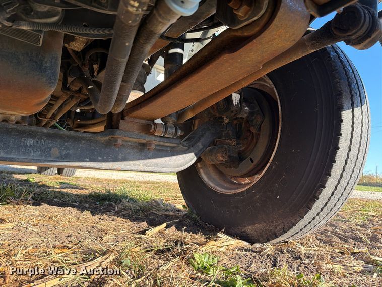 image for item FK4199 2010 International 4300 bucket truck