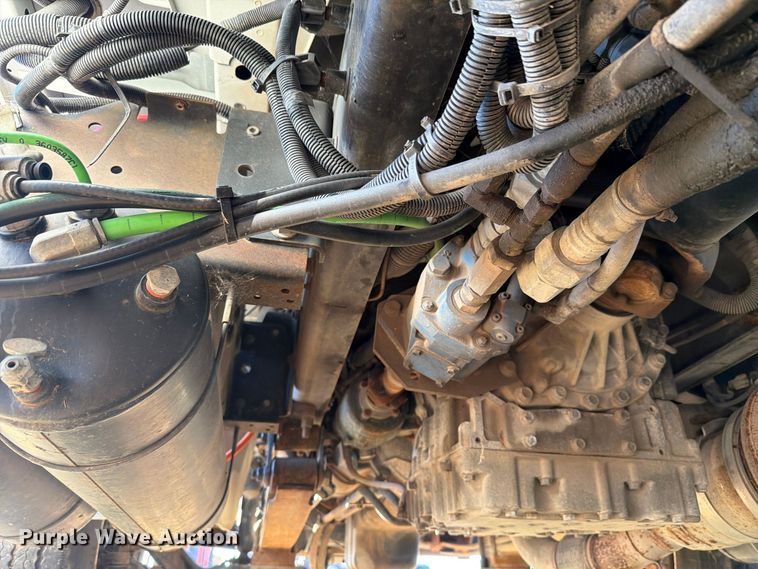 image for item FK4199 2010 International 4300 bucket truck