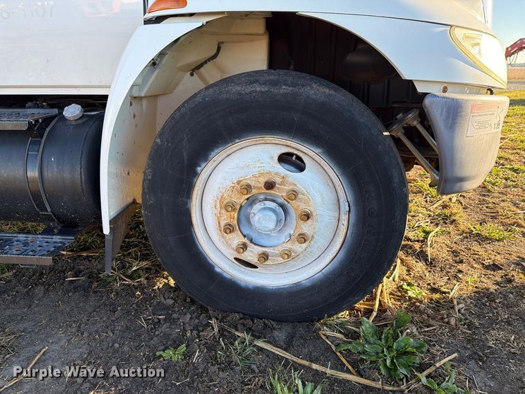 image for item FK4199 2010 International 4300 bucket truck