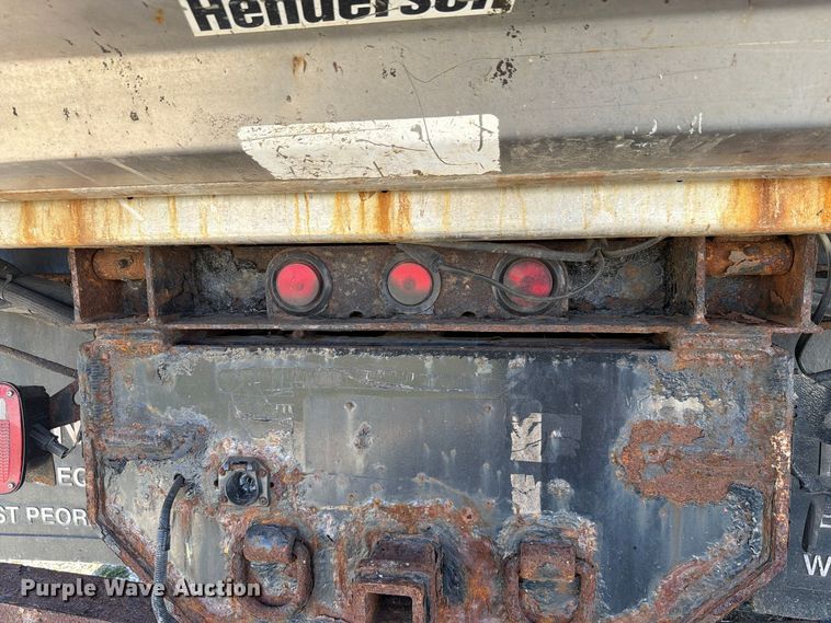 image for item FK4200 2011 Ford F450 dump truck
