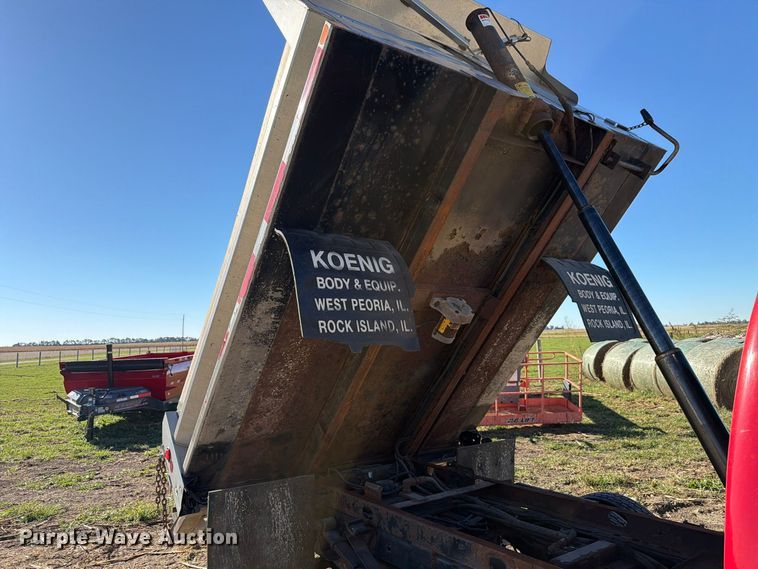 image for item FK4200 2011 Ford F450 dump truck