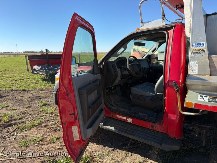 image for item FK4200 2011 Ford F450 dump truck