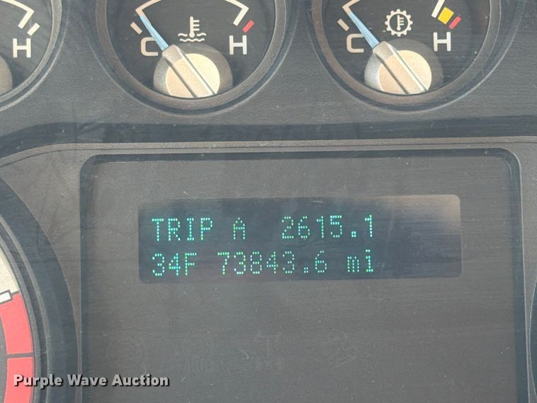 image for item FK4200 2011 Ford F450 dump truck