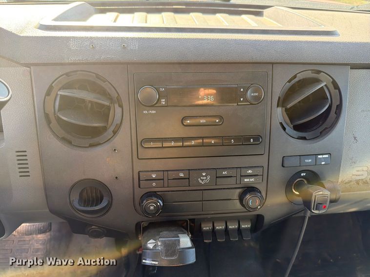 image for item FK4200 2011 Ford F450 dump truck