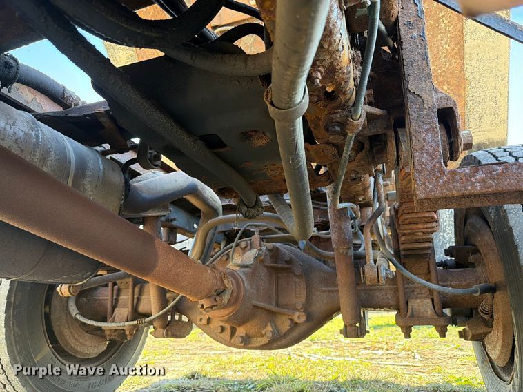 image for item FK4200 2011 Ford F450 dump truck
