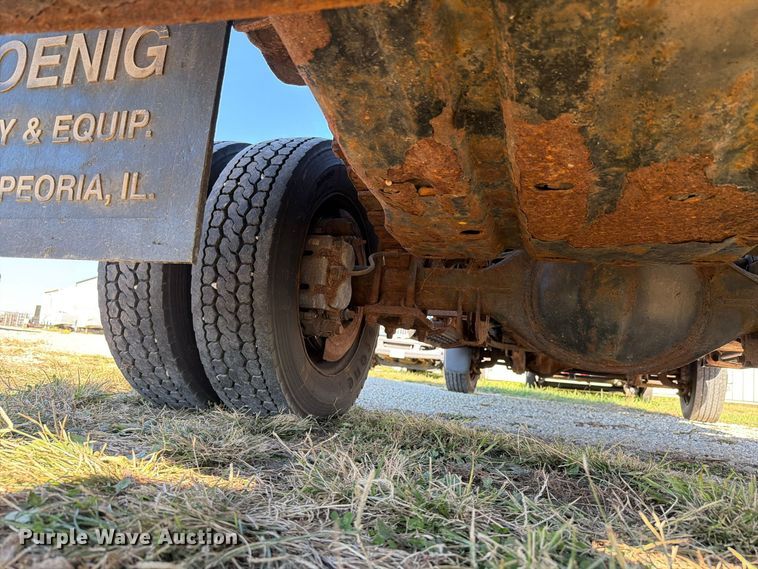 image for item FK4200 2011 Ford F450 dump truck