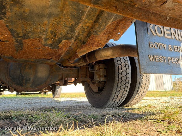 image for item FK4200 2011 Ford F450 dump truck