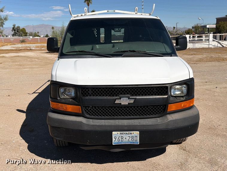 image for item FK4577 2015 Chevrolet Express 2500 van