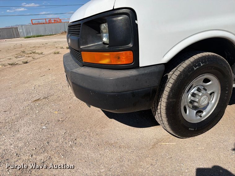 image for item FK4577 2015 Chevrolet Express 2500 van