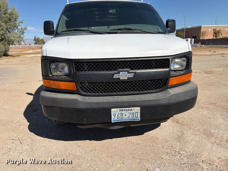 image for item FK4577 2015 Chevrolet Express 2500 van