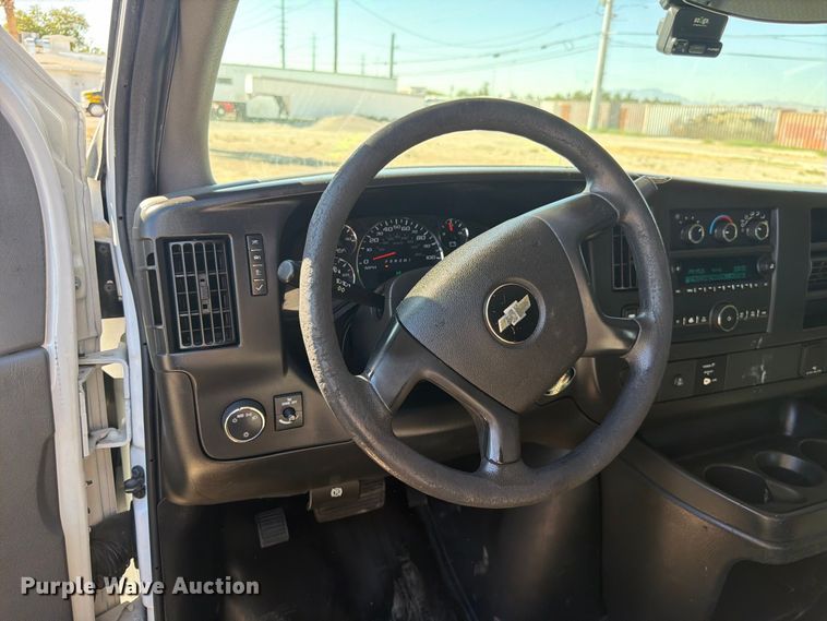 image for item FK4577 2015 Chevrolet Express 2500 van