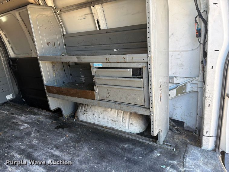 image for item FK4577 2015 Chevrolet Express 2500 van