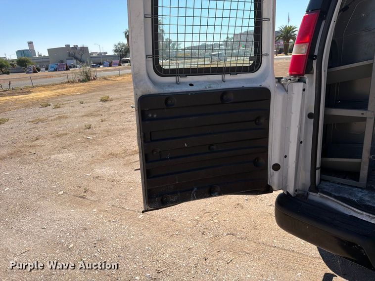image for item FK4577 2015 Chevrolet Express 2500 van