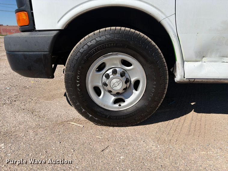 image for item FK4577 2015 Chevrolet Express 2500 van