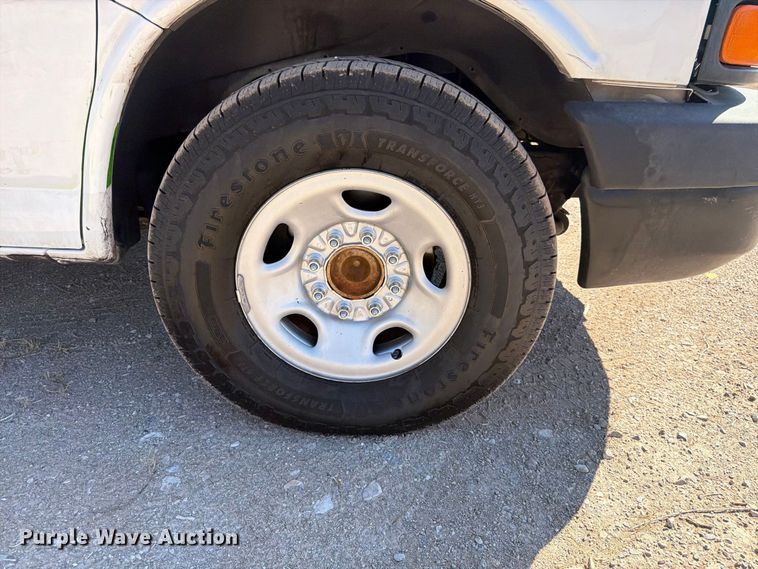 image for item FK4577 2015 Chevrolet Express 2500 van