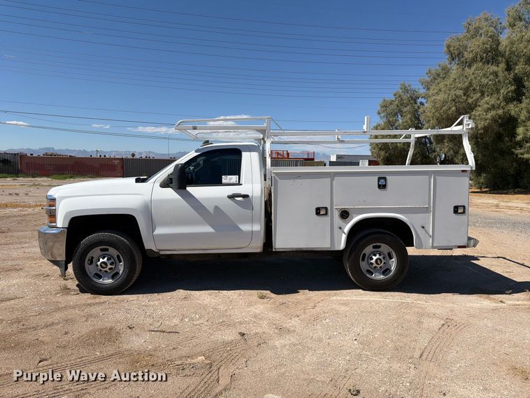 image for item FK4673 2017 Chevrolet Silverado 2500HD utility bed pickup truck