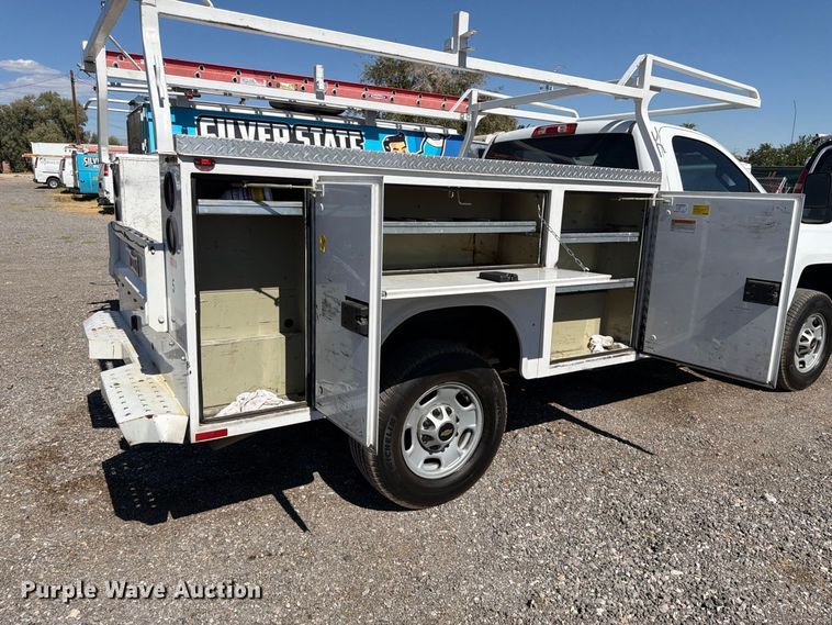 image for item FK4673 2017 Chevrolet Silverado 2500HD utility bed pickup truck