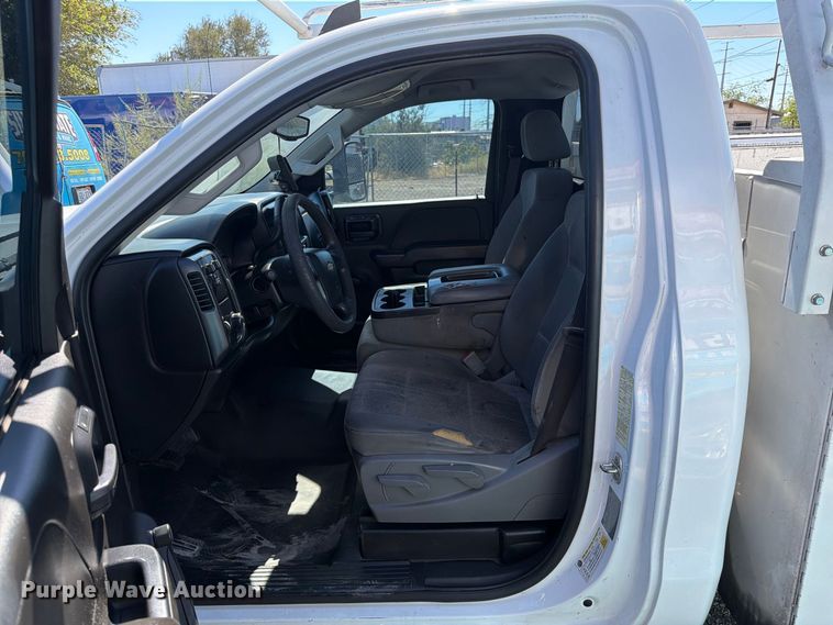 image for item FK4673 2017 Chevrolet Silverado 2500HD utility bed pickup truck