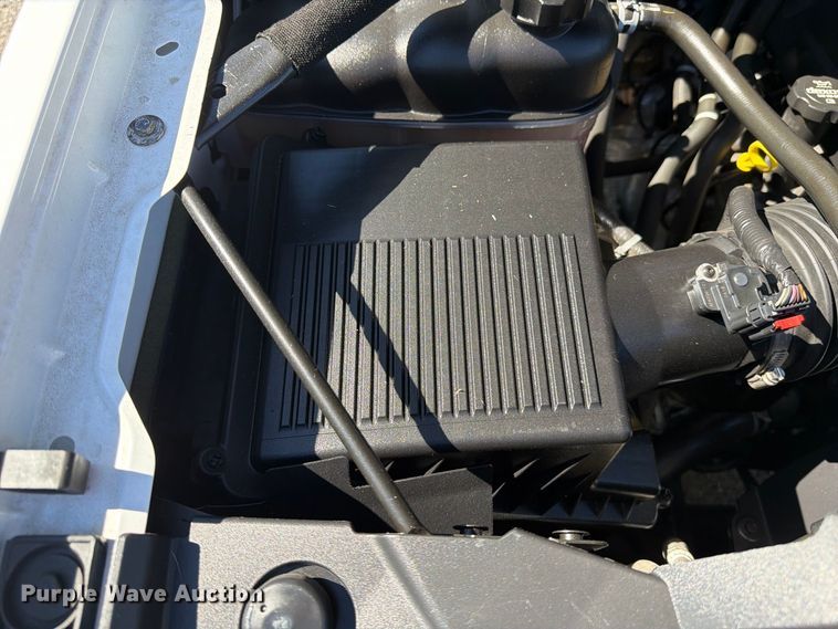 image for item FK4673 2017 Chevrolet Silverado 2500HD utility bed pickup truck