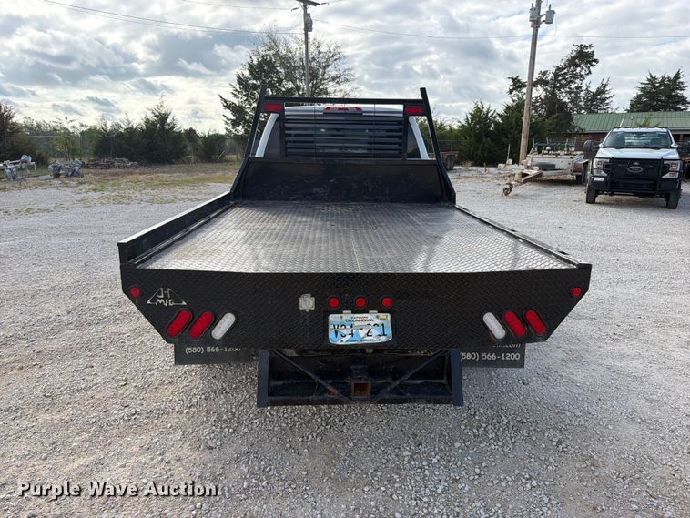image for item FK5310 2017 Chevrolet Silverado 3500HD Crew Cab flatbed pickup truck