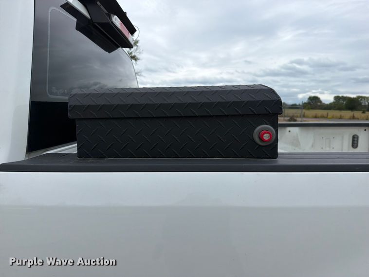 image for item FK5316 2020 Ford F250 Super Duty STX Crew Cab pickup truck