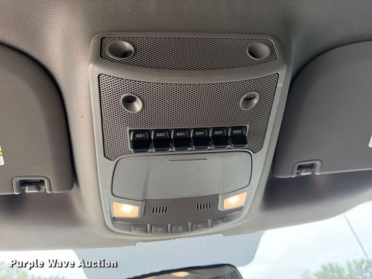 image for item FK5316 2020 Ford F250 Super Duty STX Crew Cab pickup truck