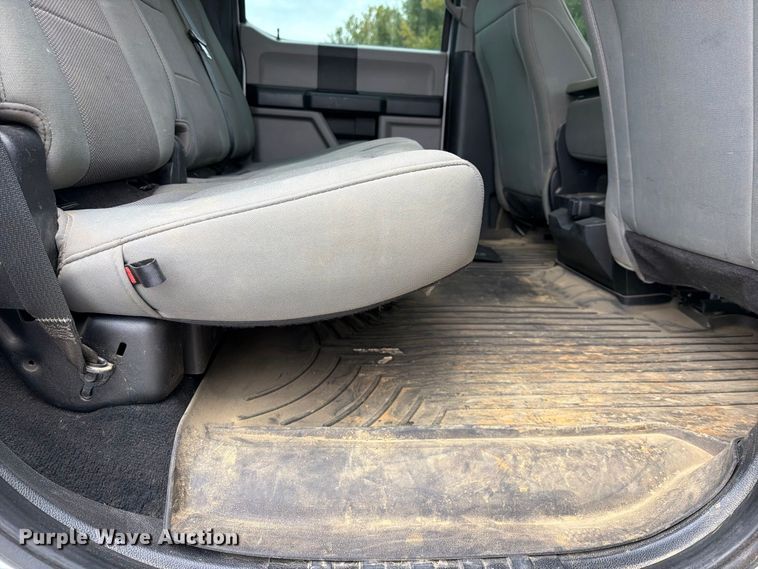 image for item FK5316 2020 Ford F250 Super Duty STX Crew Cab pickup truck