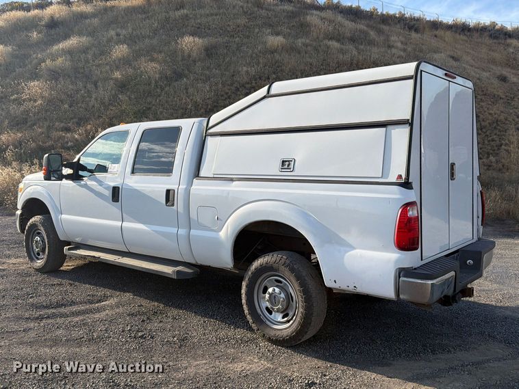 image for item FM4502 2012 Ford F350 Super Duty Crew Cab pickup truck