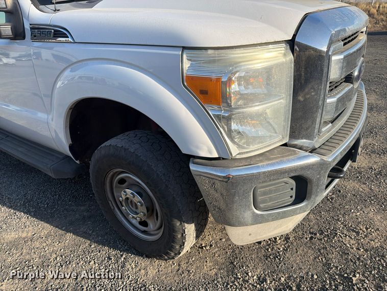 image for item FM4502 2012 Ford F350 Super Duty Crew Cab pickup truck