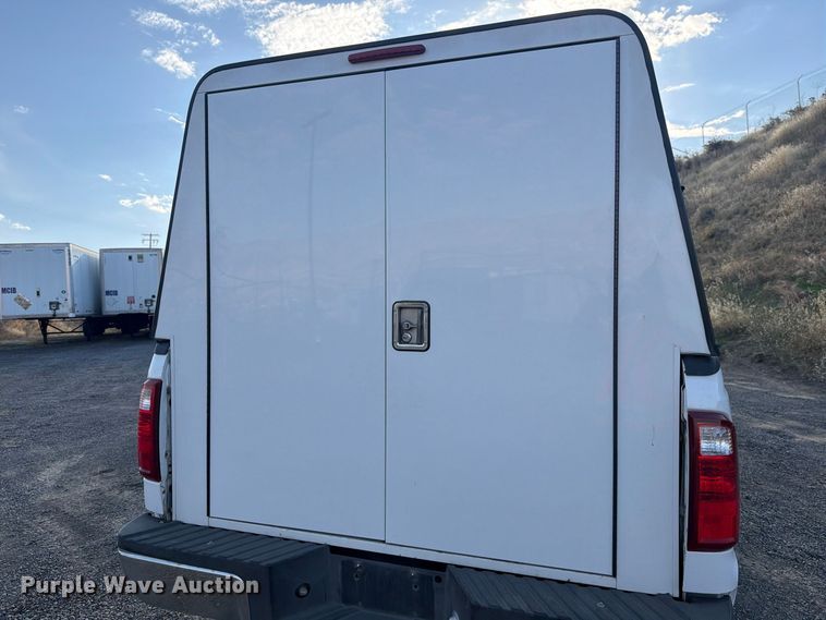 image for item FM4502 2012 Ford F350 Super Duty Crew Cab pickup truck