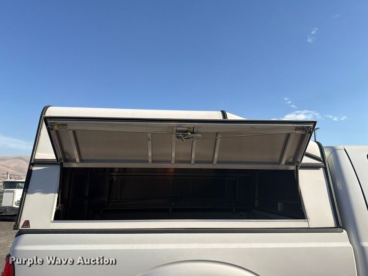 image for item FM4502 2012 Ford F350 Super Duty Crew Cab pickup truck