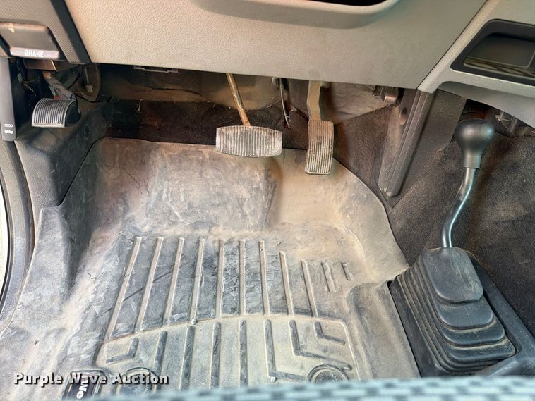 image for item FM4502 2012 Ford F350 Super Duty Crew Cab pickup truck