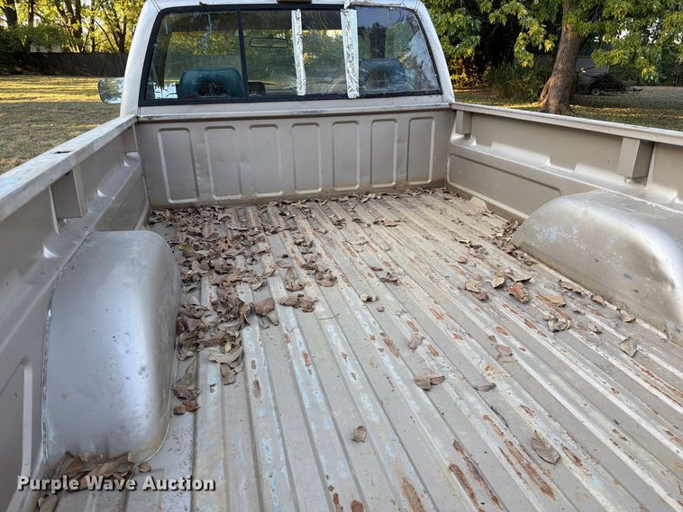 image for item FM6536 1989 Chevrolet C1500 pickup truck