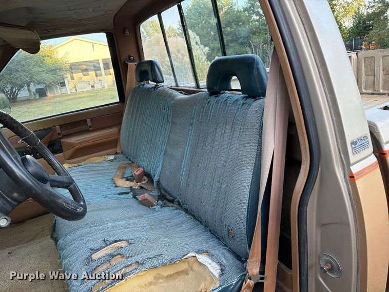 image for item FM6536 1989 Chevrolet C1500 pickup truck