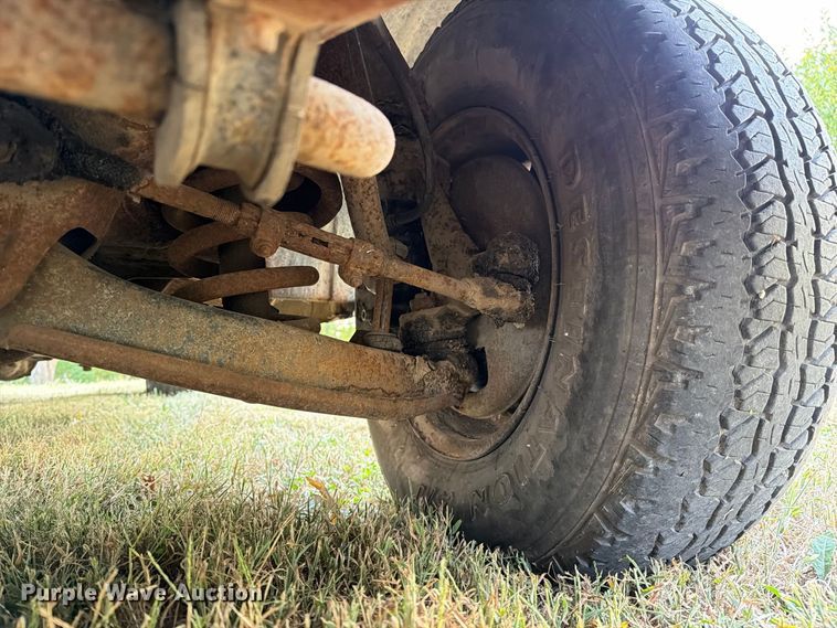 image for item FM6536 1989 Chevrolet C1500 pickup truck