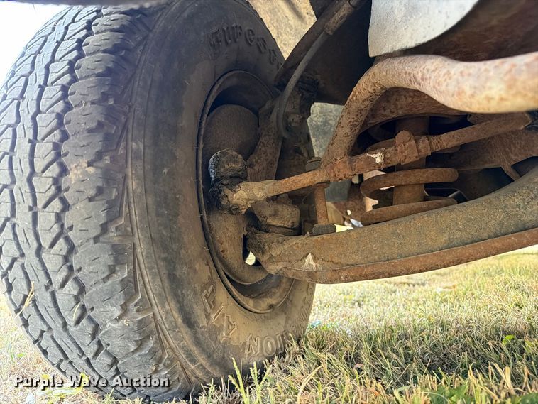 image for item FM6536 1989 Chevrolet C1500 pickup truck