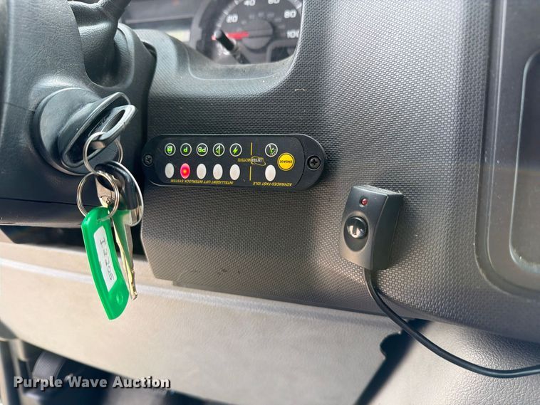 image for item FM6543 2010 Ford E350 handicap accessible van