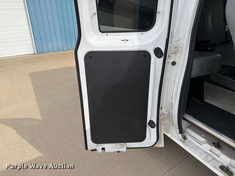 image for item FM6543 2010 Ford E350 handicap accessible van