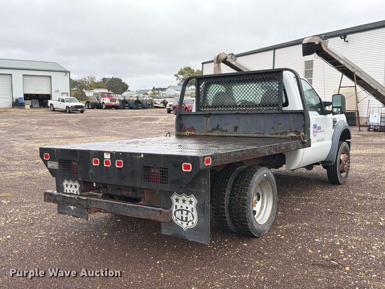 image for item FM6546 2008 Ford F550 Super Duty XL flatbed truck