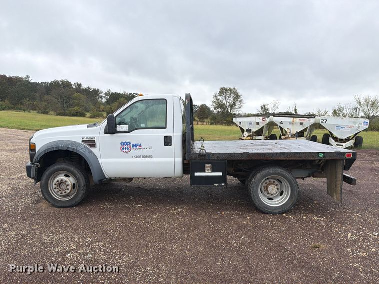 image for item FM6546 2008 Ford F550 Super Duty XL flatbed truck