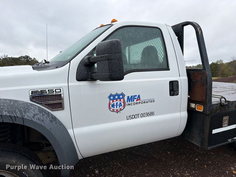 image for item FM6546 2008 Ford F550 Super Duty XL flatbed truck