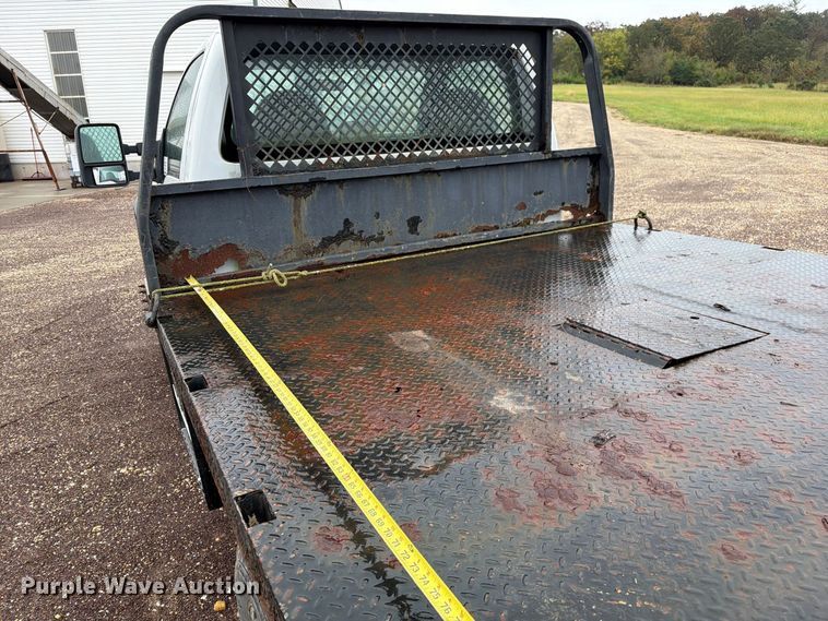 image for item FM6546 2008 Ford F550 Super Duty XL flatbed truck