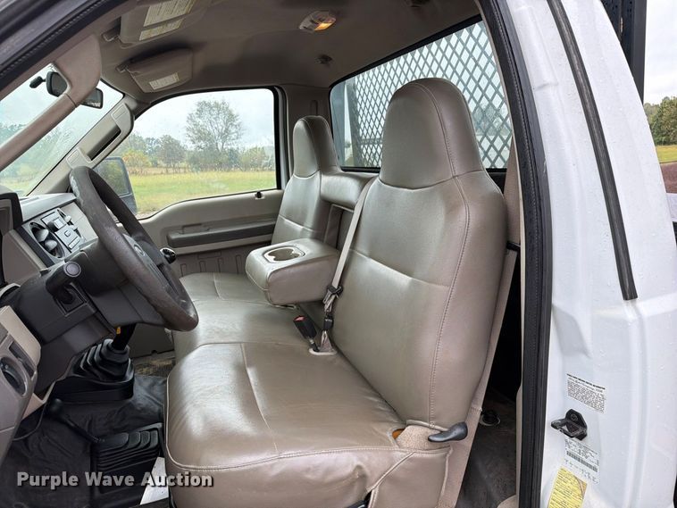 image for item FM6546 2008 Ford F550 Super Duty XL flatbed truck