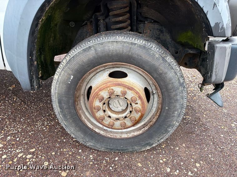 image for item FM6546 2008 Ford F550 Super Duty XL flatbed truck