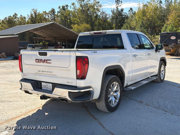 image for item FM6574 2021 GMC Sierra 1500 Crew Cab pickup truck