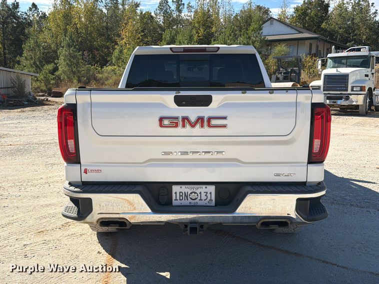 image for item FM6574 2021 GMC Sierra 1500 Crew Cab pickup truck