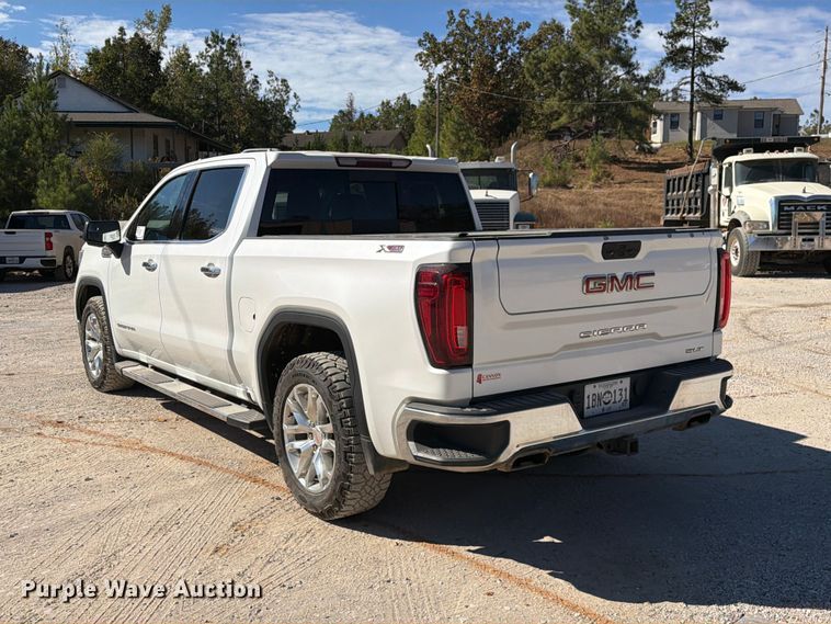 image for item FM6574 2021 GMC Sierra 1500 Crew Cab pickup truck