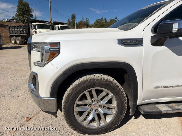 image for item FM6574 2021 GMC Sierra 1500 Crew Cab pickup truck