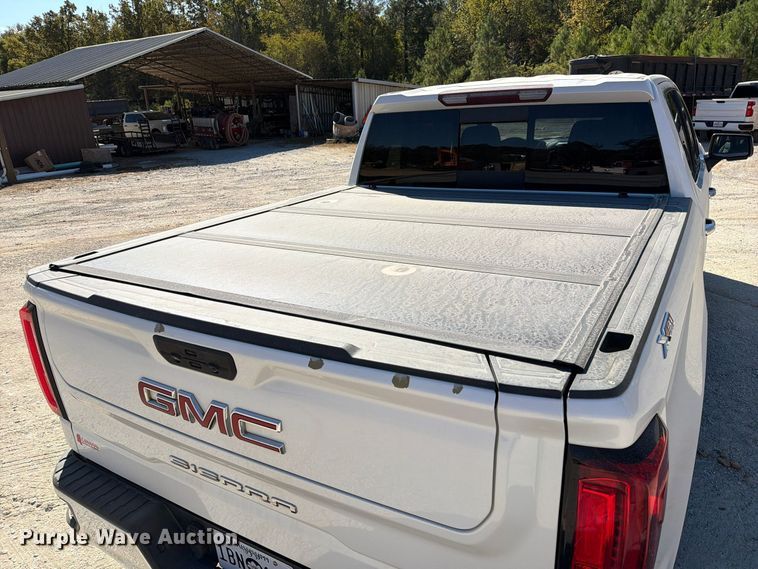 image for item FM6574 2021 GMC Sierra 1500 Crew Cab pickup truck